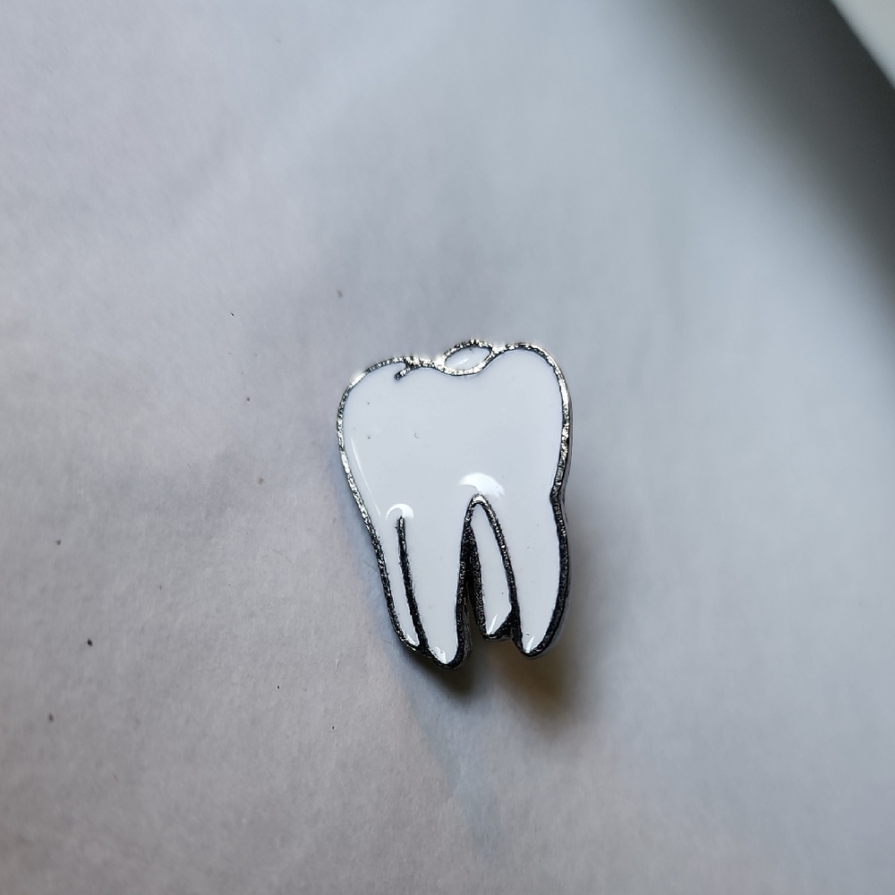 Tooth Pin New Never Worn